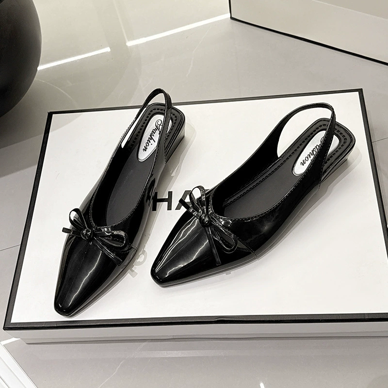 2026 год pointed toe high heel sandal?