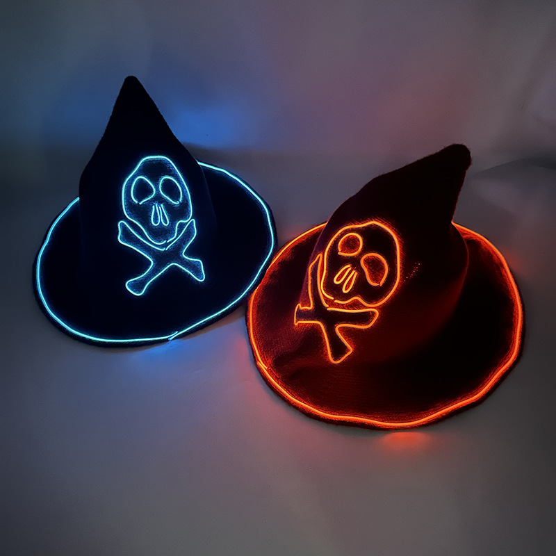 Comercio exterior nuevo LED calavera de Halloween sombrero luminoso hechizo sombrero de punto fantasma sombrero de fiesta europea y americana