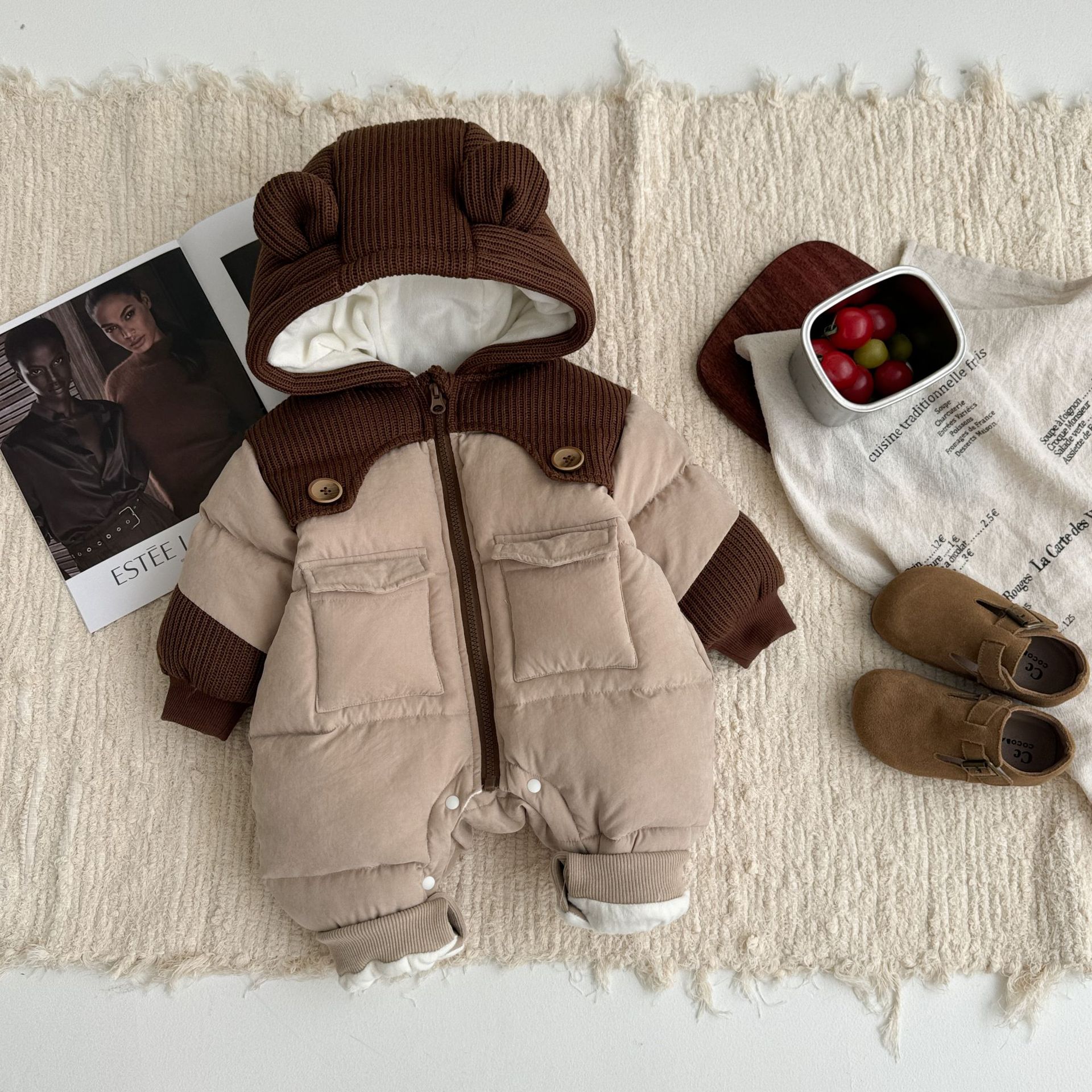 Ropa de bebé, ropa de invierno para bebés, chaqueta acolchada de algodón, hombres y mujeres gruesos, una pieza, chaqueta de salida súper linda, bebé de invierno