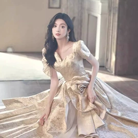 婚纱;晚礼服;敬酒服