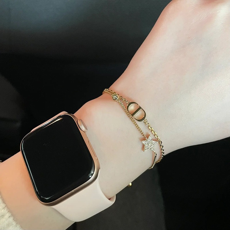 Quality bracelet with letters