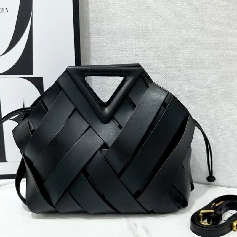 Bv Woven Women's Bag 2025 New Versatile Hand-Carrying Vegetable Basket Cut Out Handbag Single Shoulder Crossbody Bag Bv Cross-Border Bag