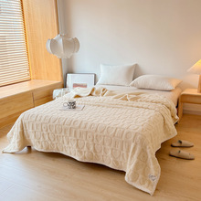 塔芙绒羊羔绒毛毯双面绒保暖棋盘格盖毯礼品爱心毯子工厂批发代发