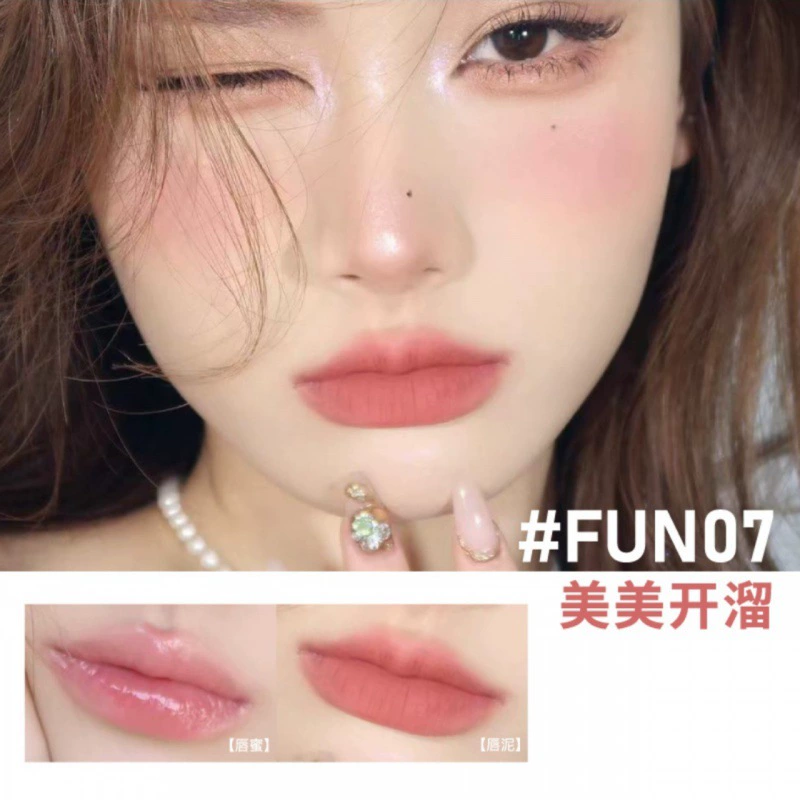 Leemember, acrylic double-sided lip gloss