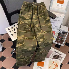 高街铆钉解构迷彩伞兵裤男女款美式显瘦vibe少年感伐木阔腿工装裤