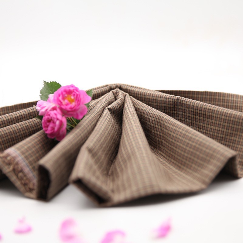 Primero tiñe la tela: 12 (media yarda) (ancho 140 cm)