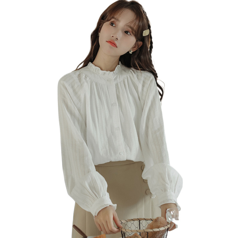 귀 트림 화이트 셔츠 여성 디자인 센스 니쉬 봄과 가을 새로운 긴 소매 스택 셔츠 루즈 스위트 탑