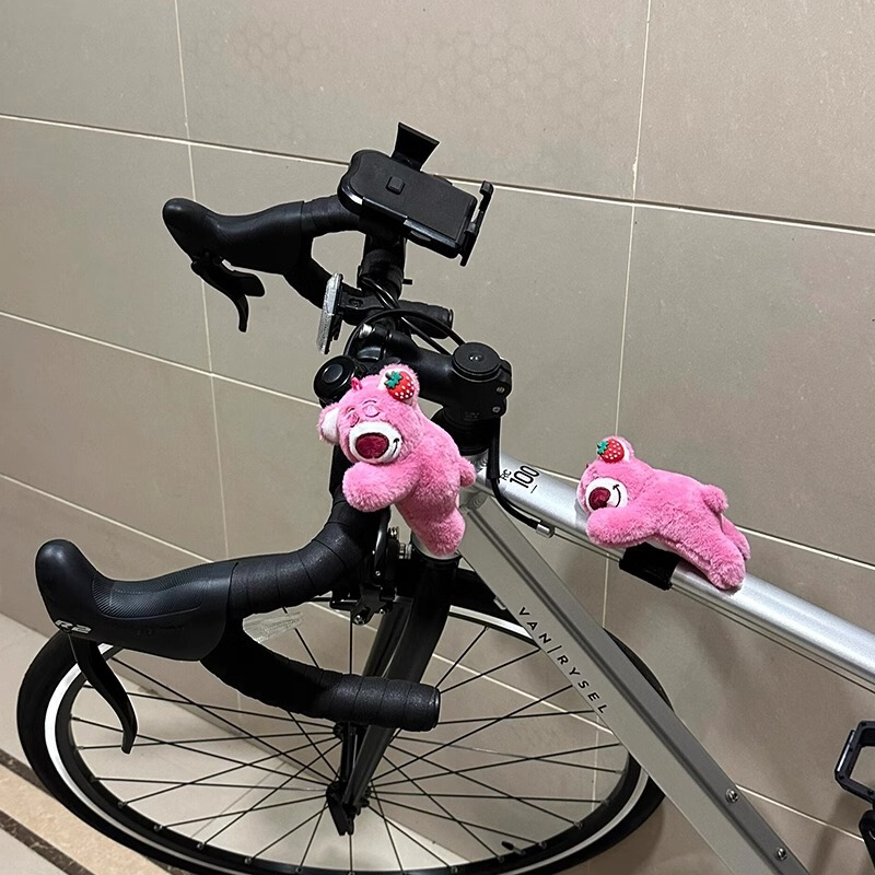 Strawberry bear bicycle decorative handlebar small accessories plush doll cute pendant balance road mountain bike universal Strawberry bear bicycle decorative handlebar small accessories plush doll cute pendant balance road mountain bike universal