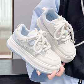 厚底休闲增高显瘦运动板鞋女2025秋冬百搭学生奶油面包小白鞋