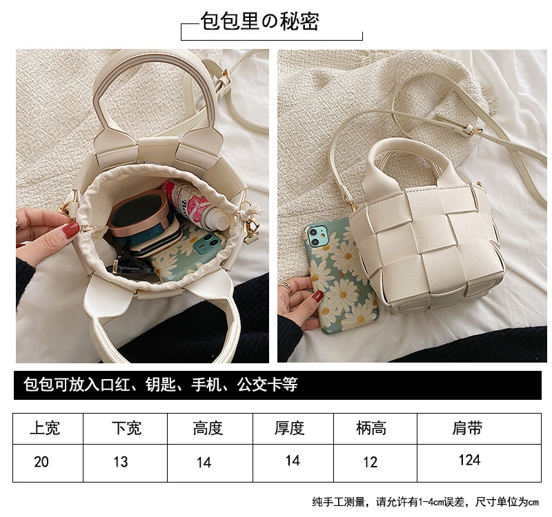 Fashion Solid Color New Trendy Messenger Fashion Portable Bucket Bag display picture 2
