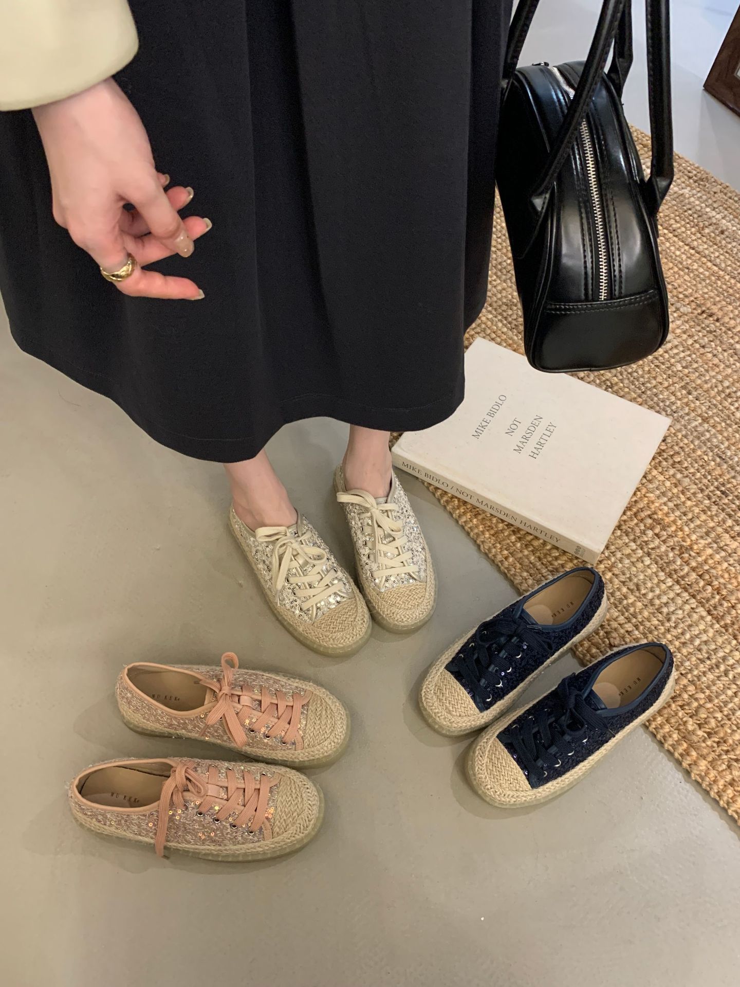 French-style High-end Straw-woven Thick-soled Lace-up Sequined Fisherman For Women, Slip-on Loafers, Fashionable Casual_vogvips.com