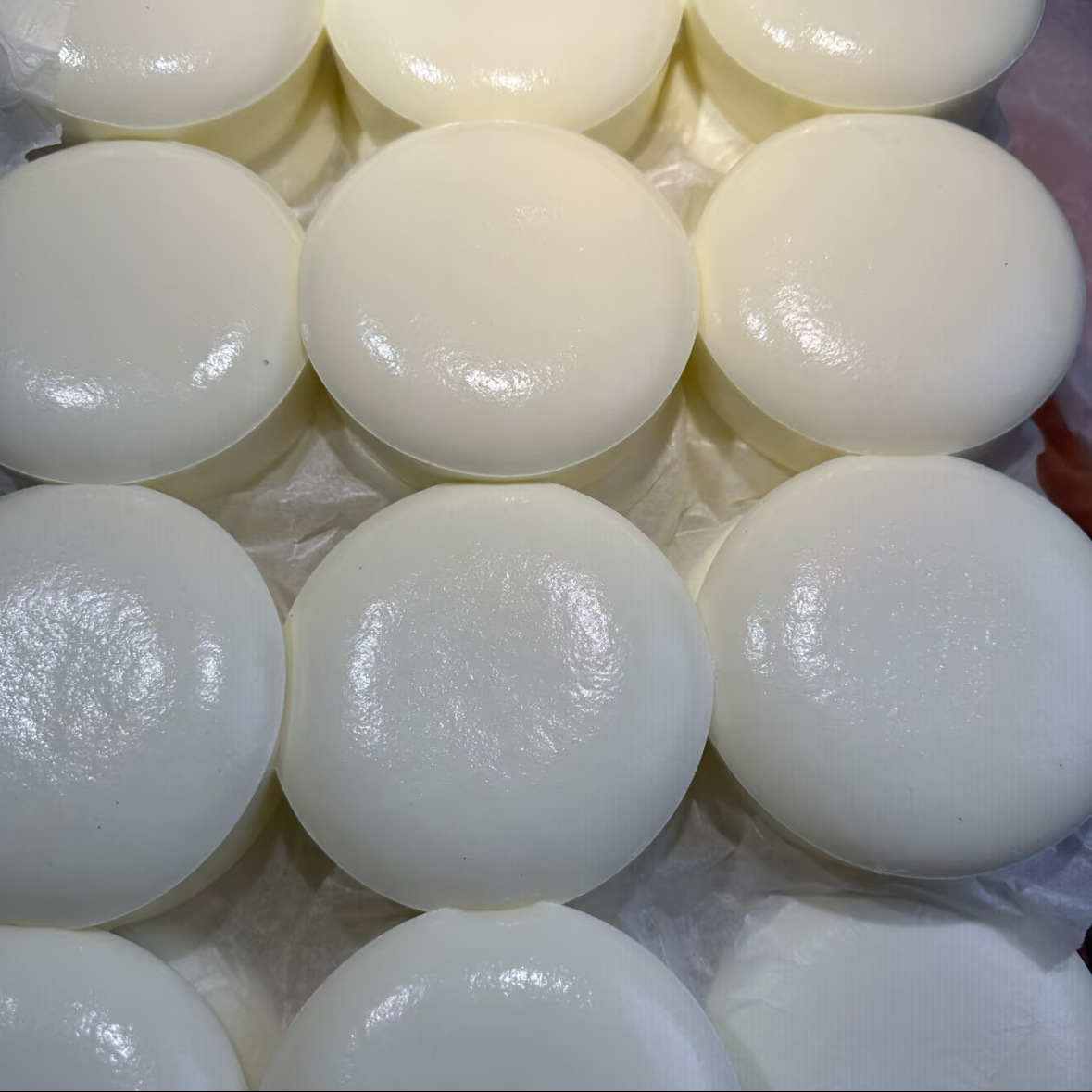 Juguete blandito de masa cruda de pan blanco de rebote ultra lento, de textura suave, ideal como regalo, se puede enviar en nombre de terceros.