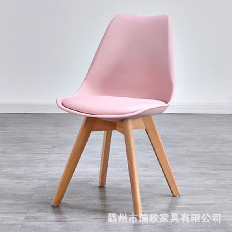 26 años de nueva silla de comedor de madera maciza silla nórdica simple doméstica maquillaje de dormitorio silla de mesa silla de red