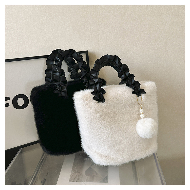 Women's Small Autumn&winter Plush Solid Color Basic Fluff Ball Bucket Zipper Bucket Bag display picture 26