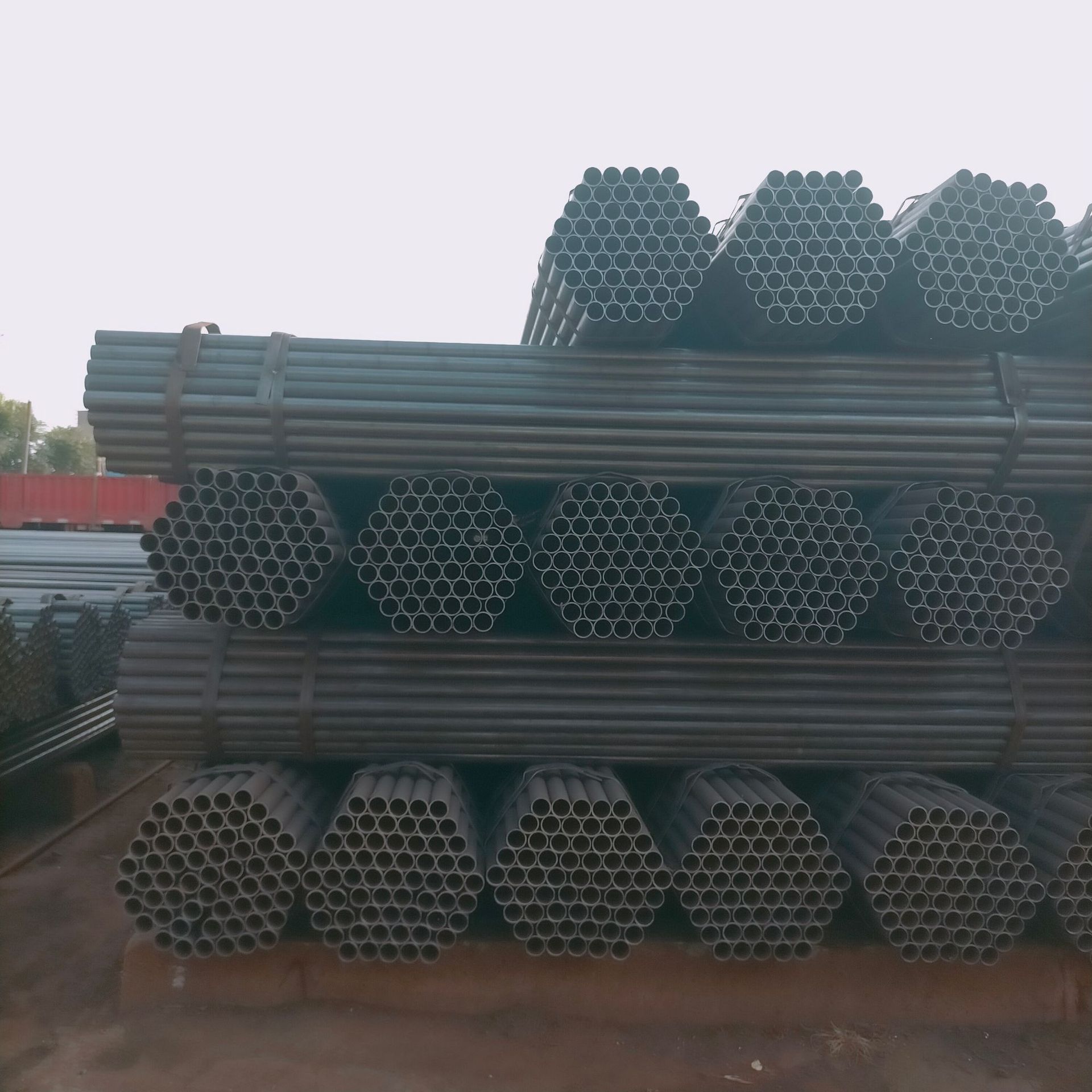 厂家现货Q235B焊管50*1.5 外径50壁厚1.5焊管 规格多样光亮焊管