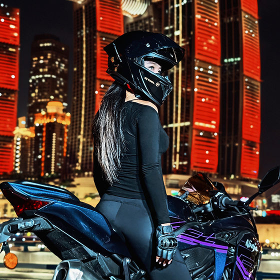 Motorcycle reveal helmet manufacturers wholesale DOT certification motorcycle helmet winter full helmet double lens anti-fog motorcycle helmet