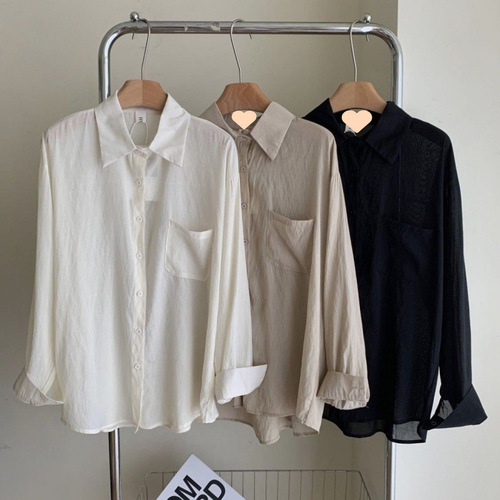 Korean casual sun-drying shirt set for women's spring and summer thin cardigan shirt + suspenders + high-waisted shorts three-piece set