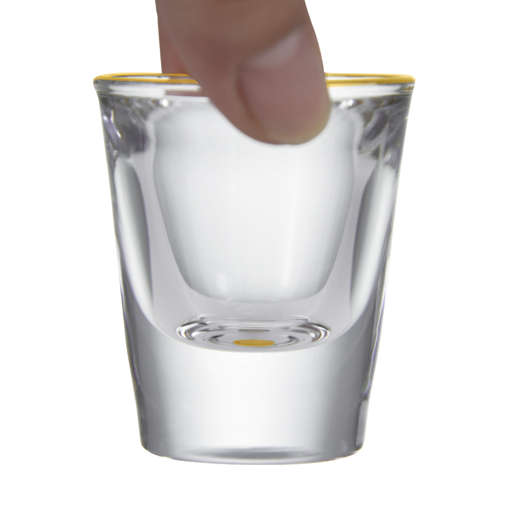 創(chuàng)意描金白酒杯高檔玻璃酒杯水晶玻璃子彈杯一口杯歐式家用烈酒杯