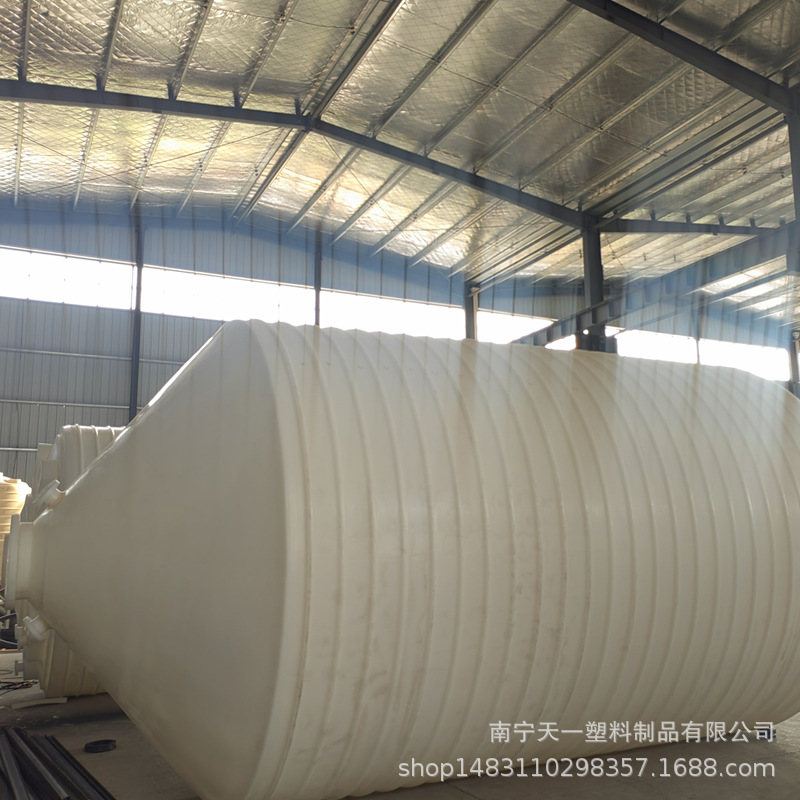 贵州40方石英砂大锥酸洗罐,30方一体成型大法兰石英石酸洗桶