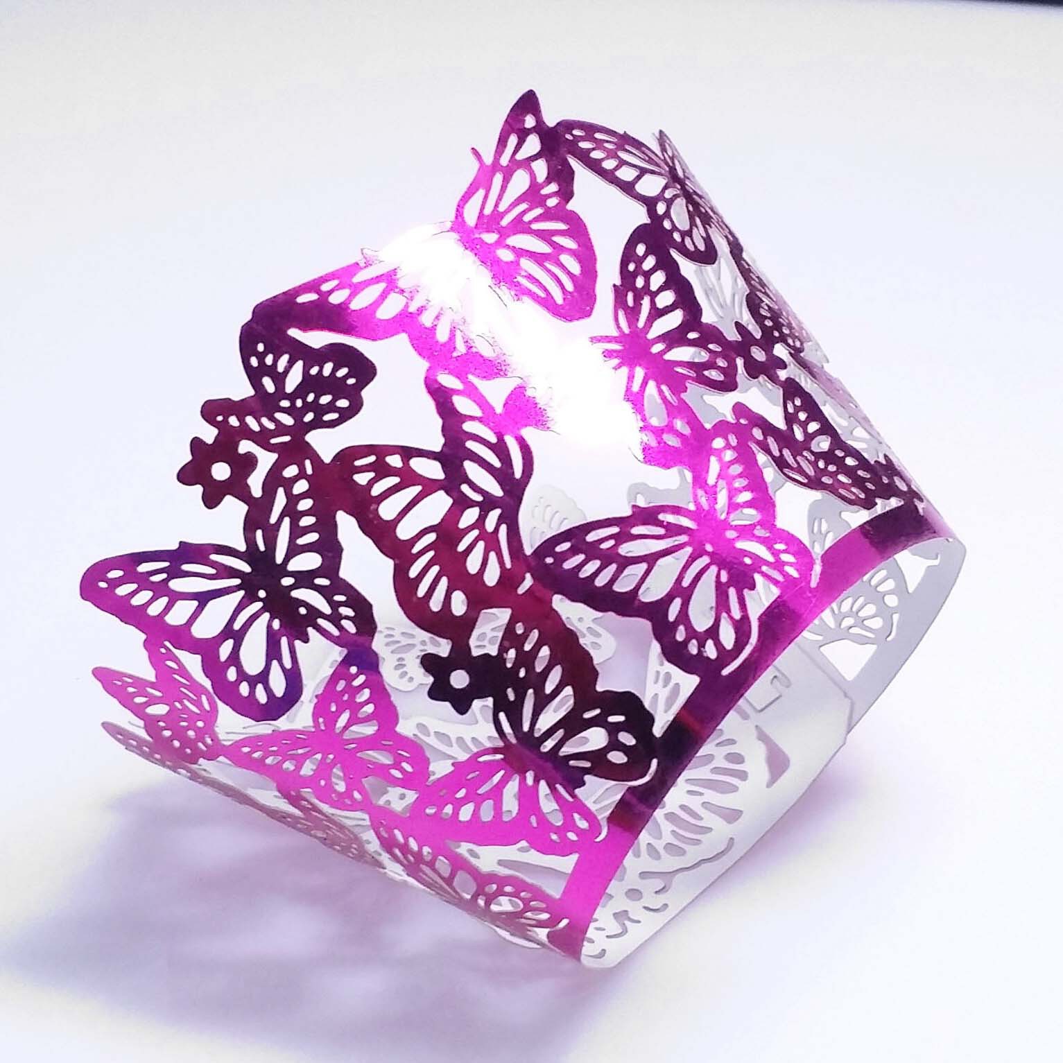 Amazon láser hueco mariposa taza de papel reflectante de oro pastel borde taza pastel hornear encaje en stock