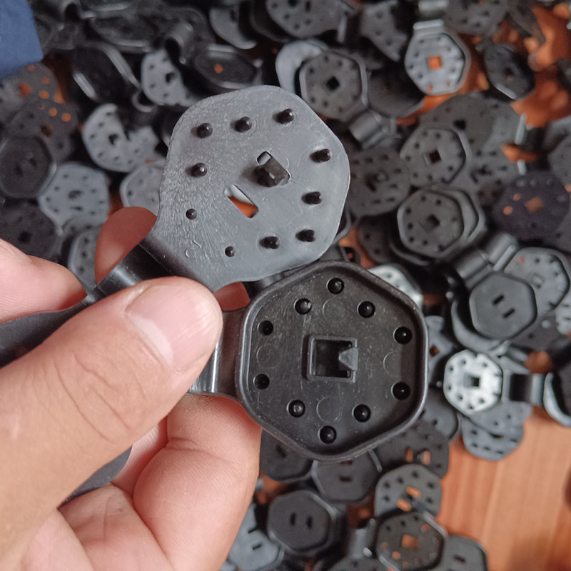 1689902000742_副本