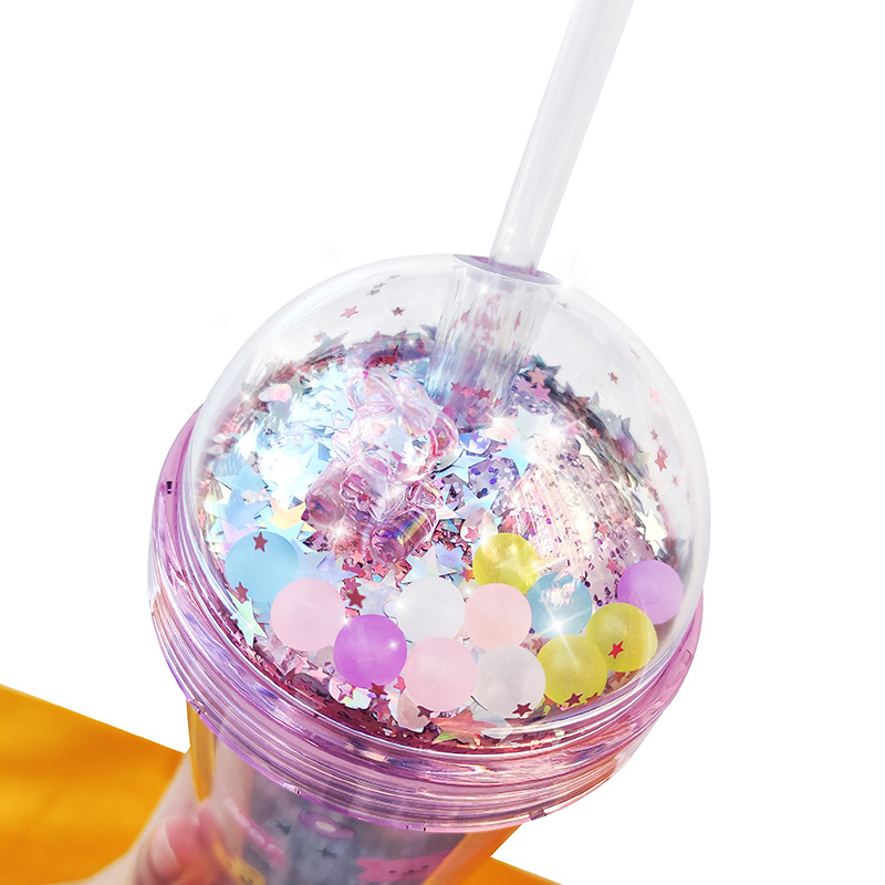 Taza de agua de paja taza de agua de alto aspecto Oso de cristal de doble capa taza de gran capacidad creativa Red Cup ins estilo