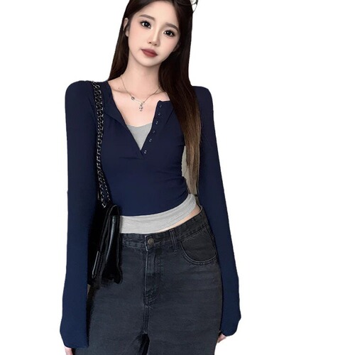 Design fake two-piece slim slimming short long-sleeved T-shirt autumn niche hot girl casual splicing top ins women