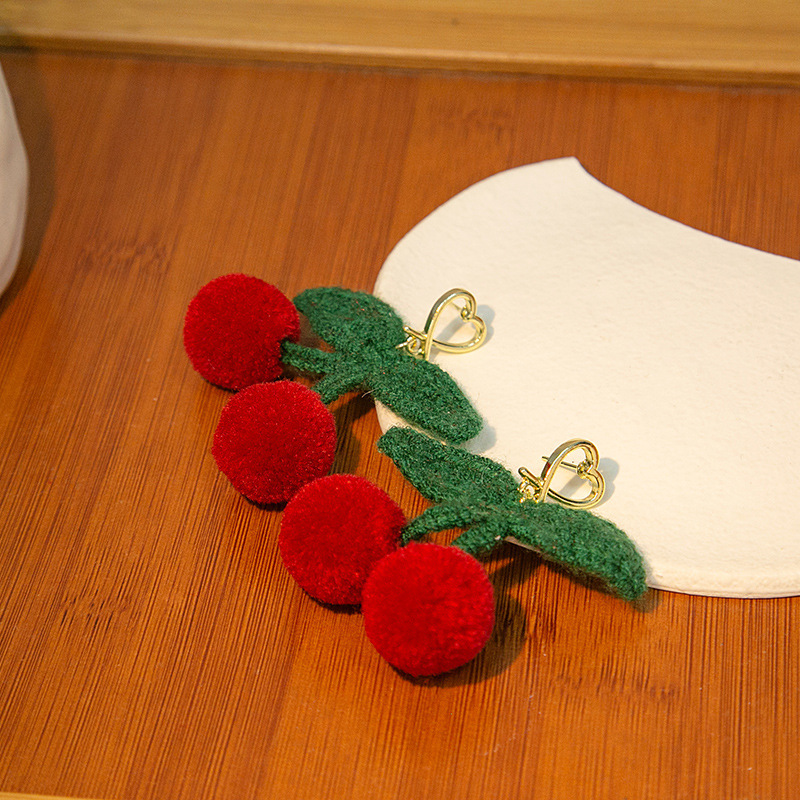 1 Pair Cute Sweet Cherry Plating Yarn Crochet Earrings display picture 9