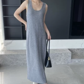 毛衣;女式针织衫;连衣裙