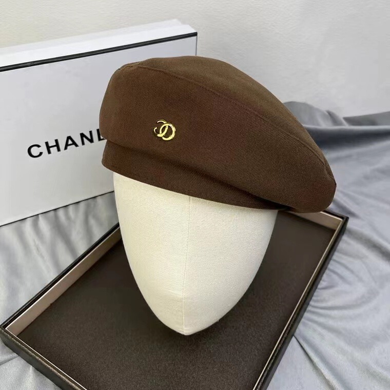 2022 Autumn and Winter New Style Chanel Style Beret Women's Fashion Retro Elegant Painter Hat Woolen All-match Belle Hat 2022 Autumn and Winter New Style Chanel Style Beret Women's Fashion Retro Elegant Painter Hat Woolen All-match Belle Hat