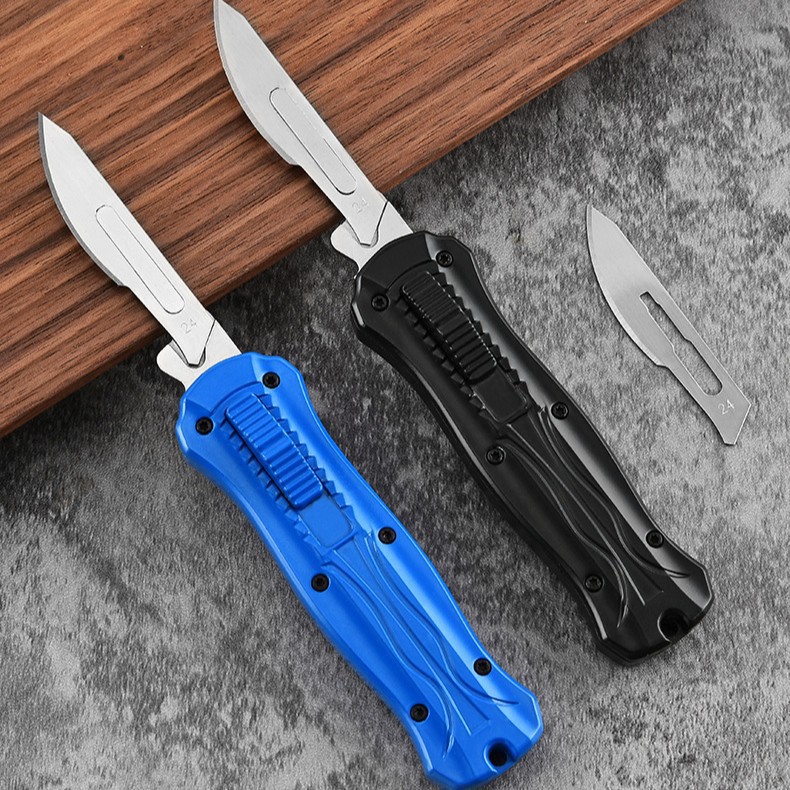 源头厂家现货美工刀创意直出刀随身防身刀可拆卸10张刀片锌铝合金