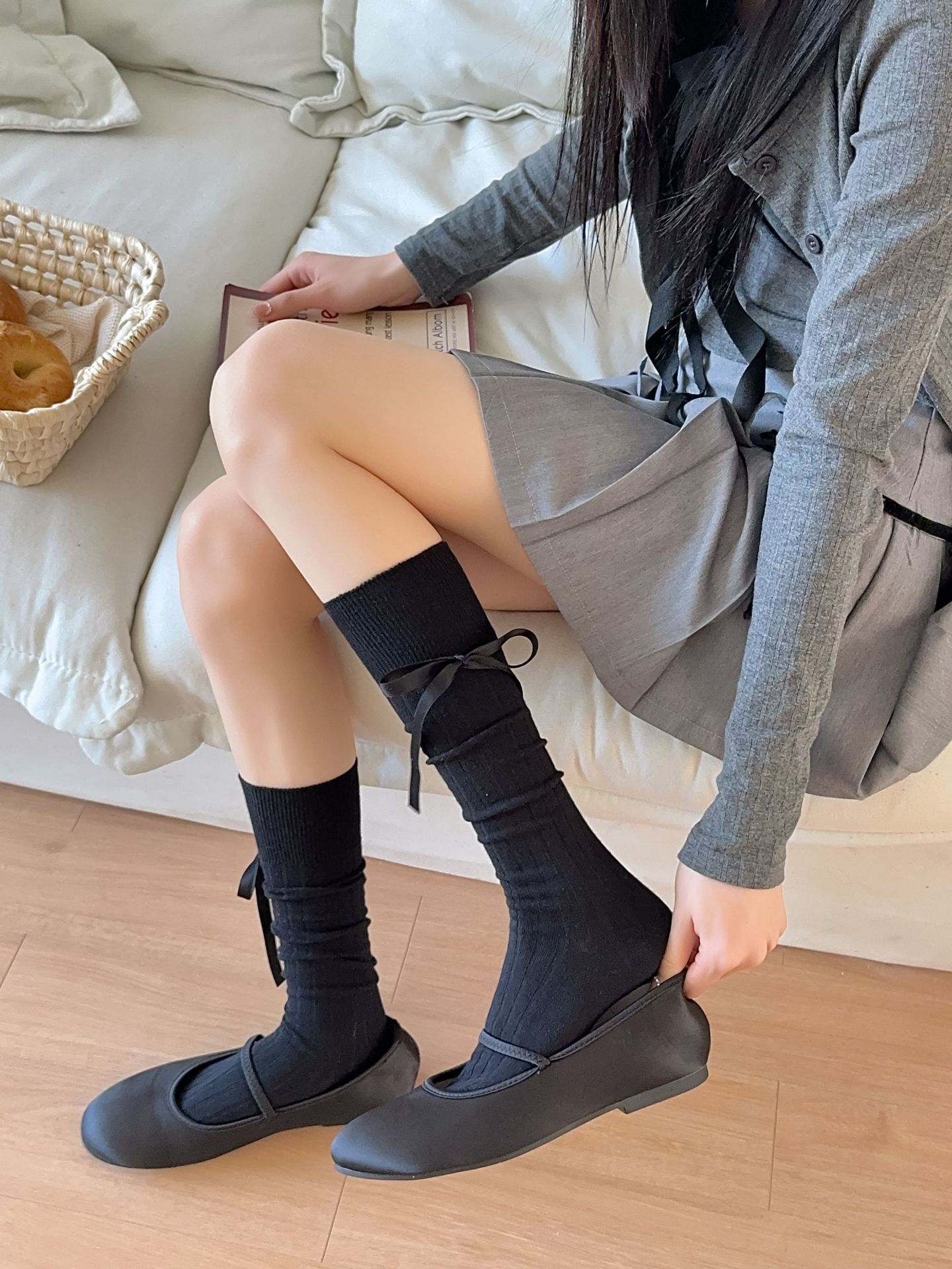 JK lange bein kinder handgemachte accessoires bogen und weiß einfache hohe rohr unabhängige verpackung waden socken kinder_voghion.com