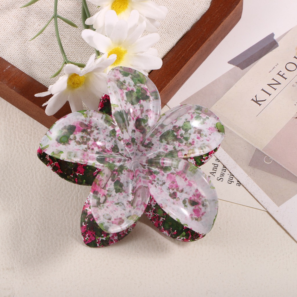 Pinza para el Cabello Acrílica con Diseño Floral Elegante