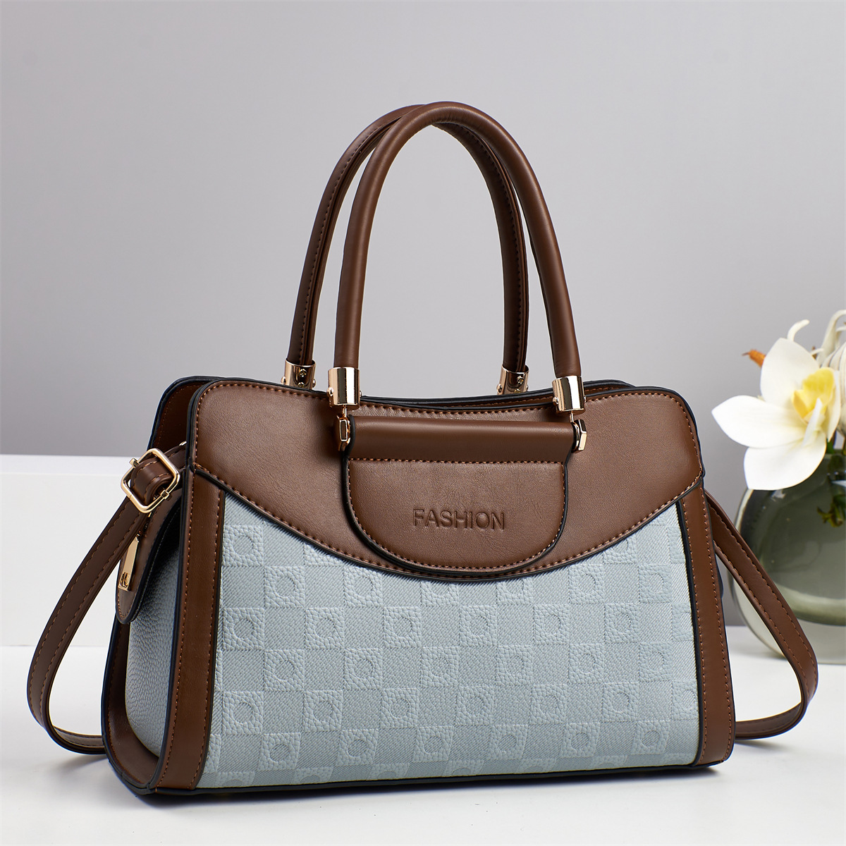 Capacidad Tote bag femenino 2025 nueva primavera y verano casual bolso de hombro portátil bolso grande de cercanías