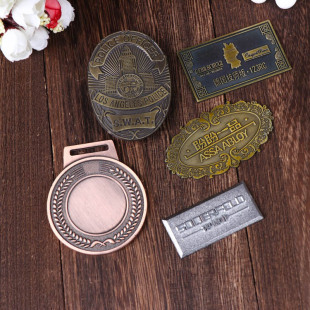 Furniture, electrical appliances, luggage, metal signs, zinc alloy electroplating, bronze nameplate, corrosion, screen printing, signage wholesale