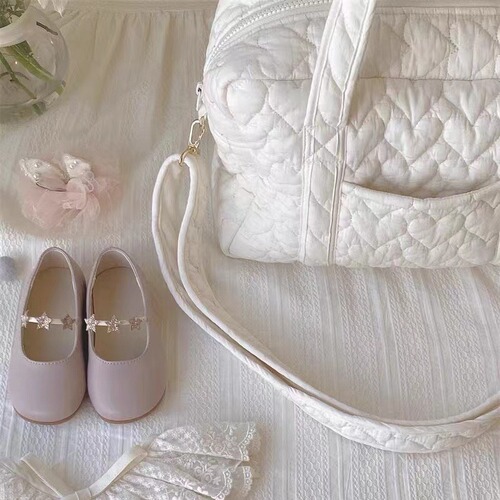 2024 New Korean Instagram Mommy Bag Lightweight Crossbody Large Capacity Fashion Mom Bag Multifunctional Handbag