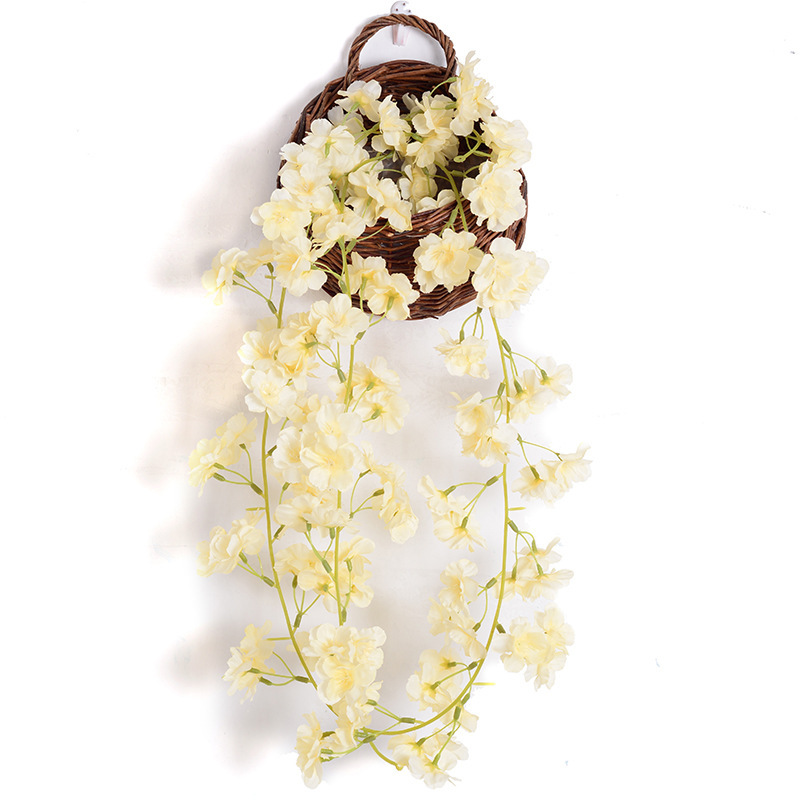 135 flor de cerezo de ratán champán