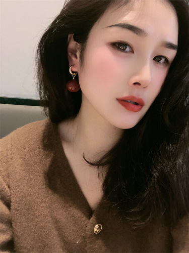 New Year's Red Pearl Earrings and Necklace Set with Snake Chain, 18K Gold Plated, Fashionable and Elegant, Versatile Accessory