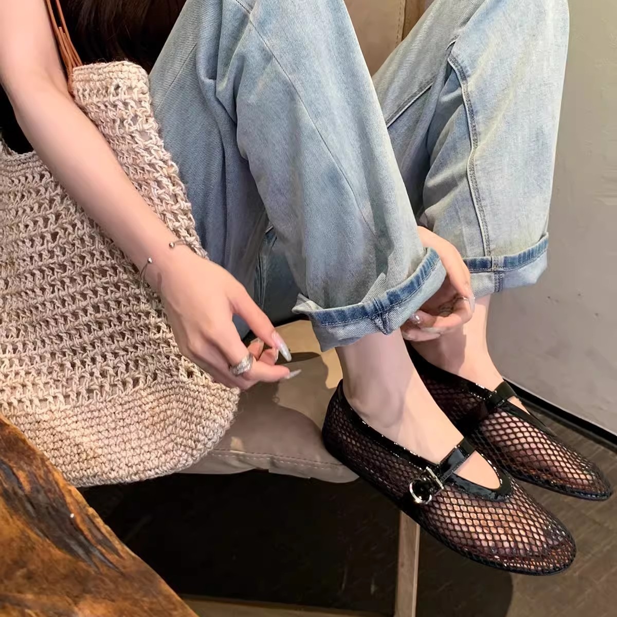 Versión de piel de oveja ~ Grape Madre con el mismo tipo de diamante brillante hebilla de malla superficial de verano zapatos de soltero de mujer