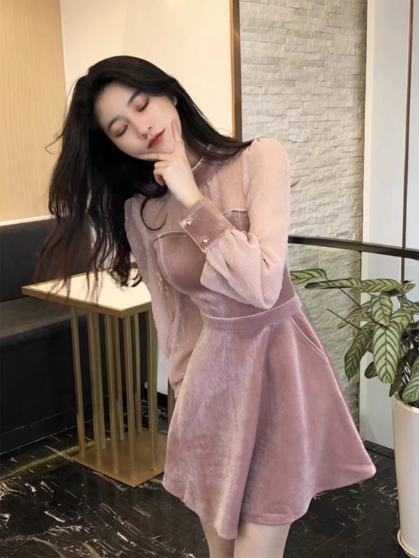 春季新款女装裙子2025新款今年流行爆款气质高级感黑色春秋连衣裙|undefined