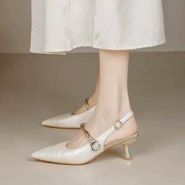 女式时装单鞋;女式休闲单鞋;高跟凉鞋