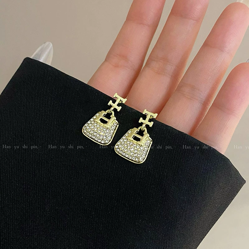 Бриллиантовая подвеска, модные универсальные серьги, инкрустированные diamonds, стиль легкой роскоши