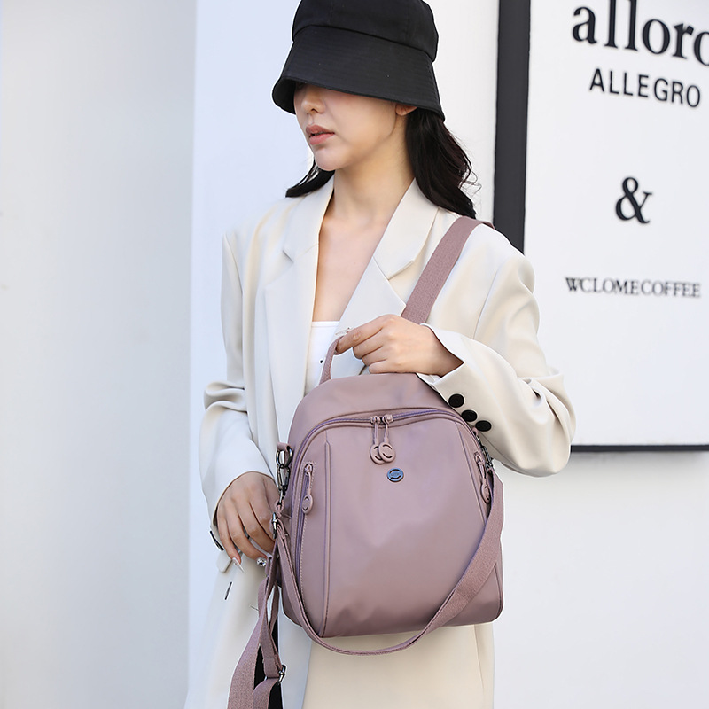 跨境现货批发时尚百搭双肩包女2025新款高级感小众尼龙旅行背包