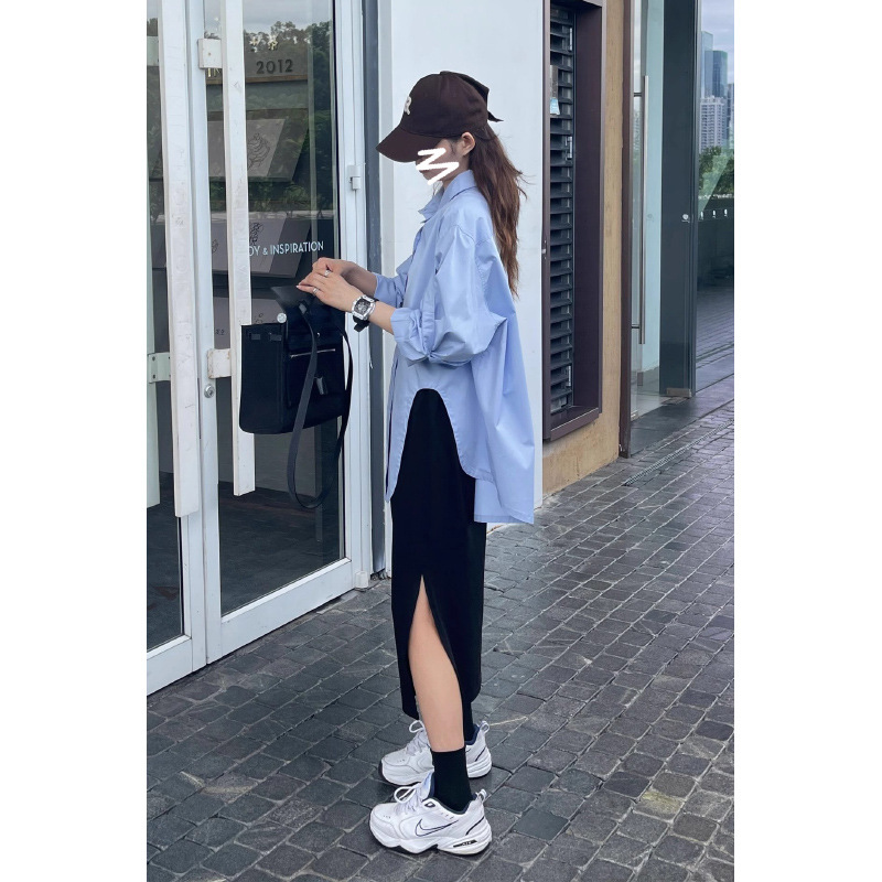 Spring and Autumn Outfit Set: Korean-Style Commuting Outfit with a Blue Shirt Jacket and a Slit Long Skirt Two-Piece Set