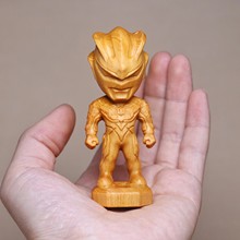 绿檀木雕迪迦奥特曼手把件实木雕刻工艺卡通男童生日礼物装饰摆件