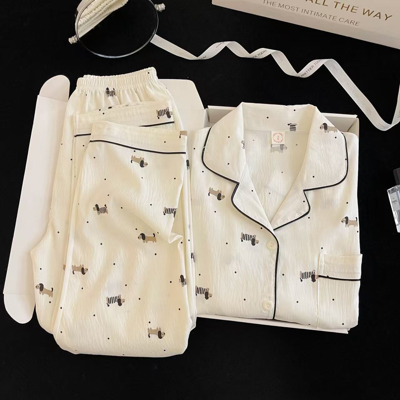 Nube transfronteriza pijama de algodón crayón de mujer pequeño nuevo otoño pantalones de manga larga lindos dibujos animados ropa de casa se puede usar fuera