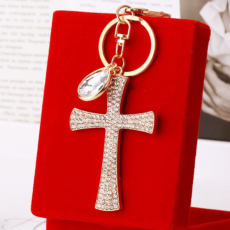 Korean style creative rhinestone cross car keychain women's bag pendant key chain ring metal business gift wholesale
