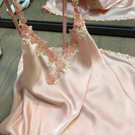 睡裙女款夏季冰丝凉感连衣裙吊带睡衣夏天薄款女欲风新款家居服