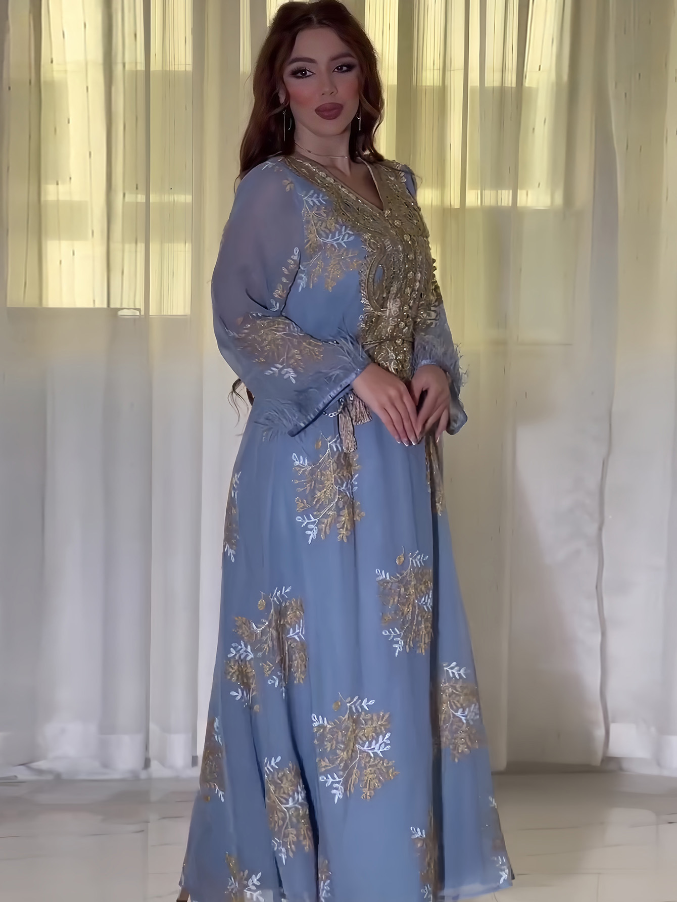 Damenbekleidung Bestickte muslimische Roben Arabische Kleidung Kleider_voghion.com