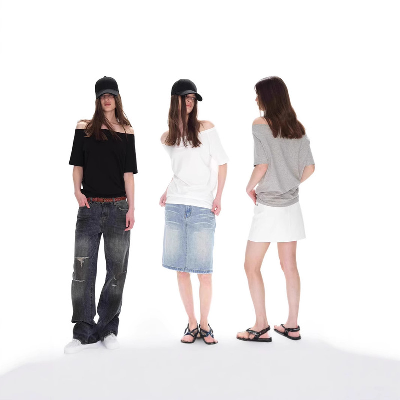 Women's Thin Top with One-Shoulder Design, Slim Fit, Short-Sleeve T-Shirt, Elegant Women's Clothing, Casual Loose Fit, Versatile